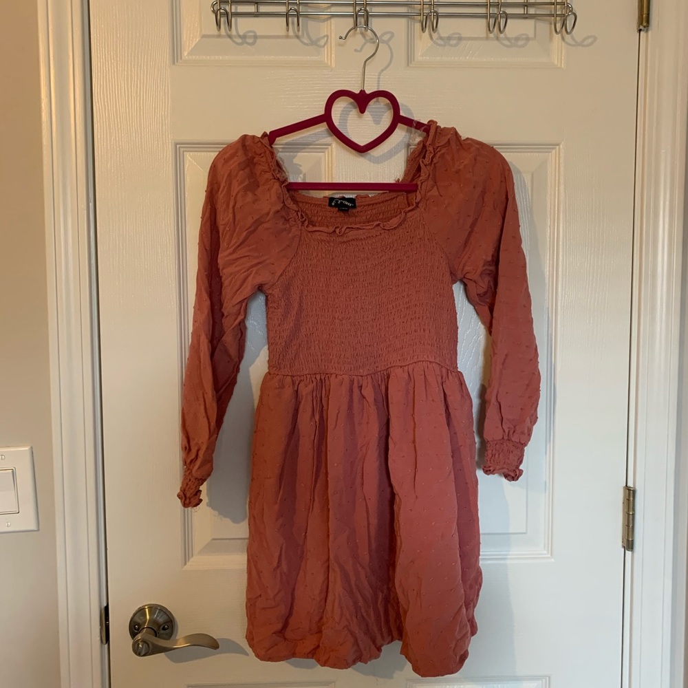 Girls dress